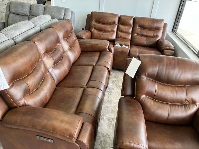 Living room furniture example at BoxDrop Nitro