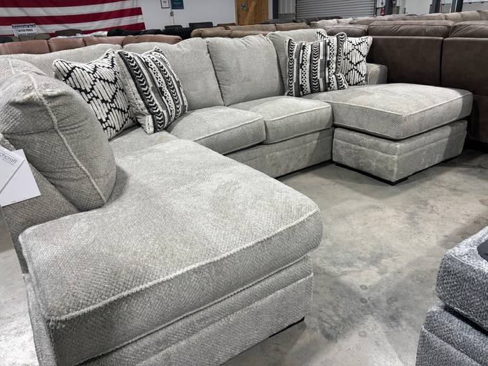 Living room furniture example at BoxDrop Nitro
