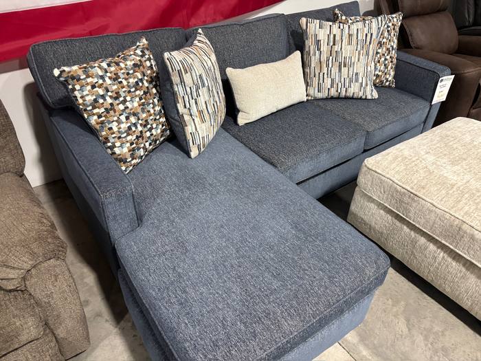 Living room furniture example at BoxDrop Nitro