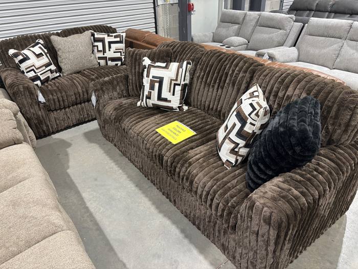 Living room furniture example at BoxDrop Nitro