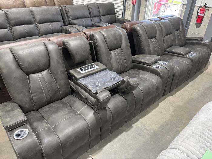 Living room furniture example at BoxDrop Nitro