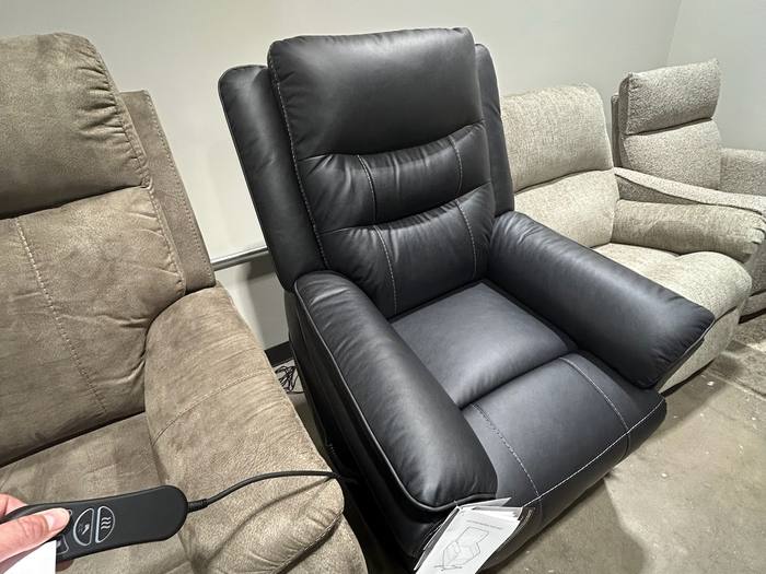 Living room furniture example at BoxDrop Nitro