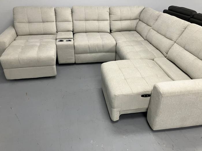 Living room furniture example at BoxDrop Nitro