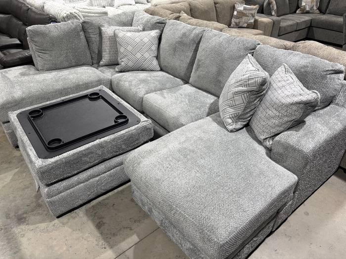 Living room furniture example at BoxDrop Nitro