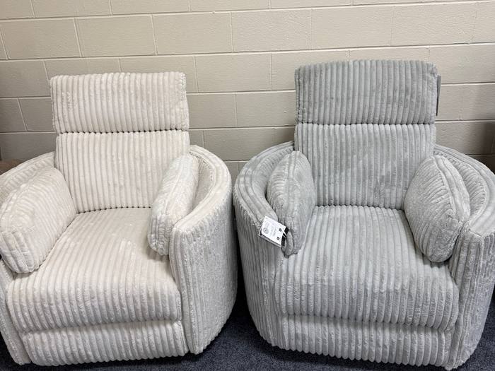 Living room furniture example at BoxDrop Nitro