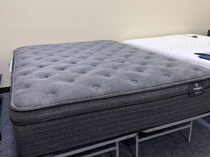 Mattress example at BoxDrop Nitro